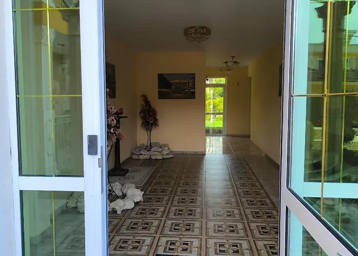 Апартаменты Golden Hermes, Z Basenem