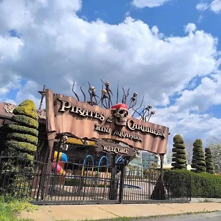 Golden Hermes, Z Basenem Apartament *